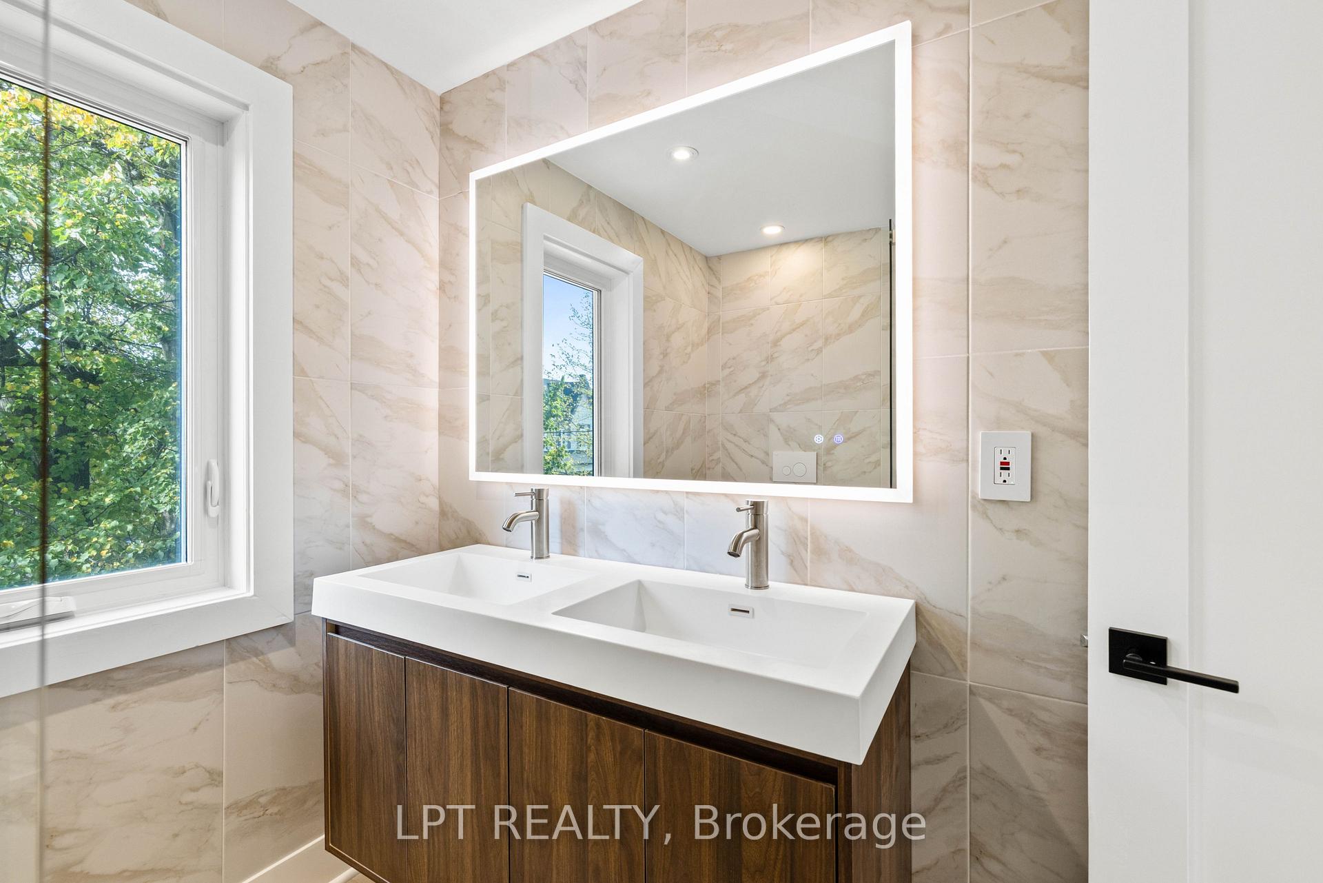 Photo 22 of 55 Laurel Avenue, Scarborough, Kennedy Park — HOMEH