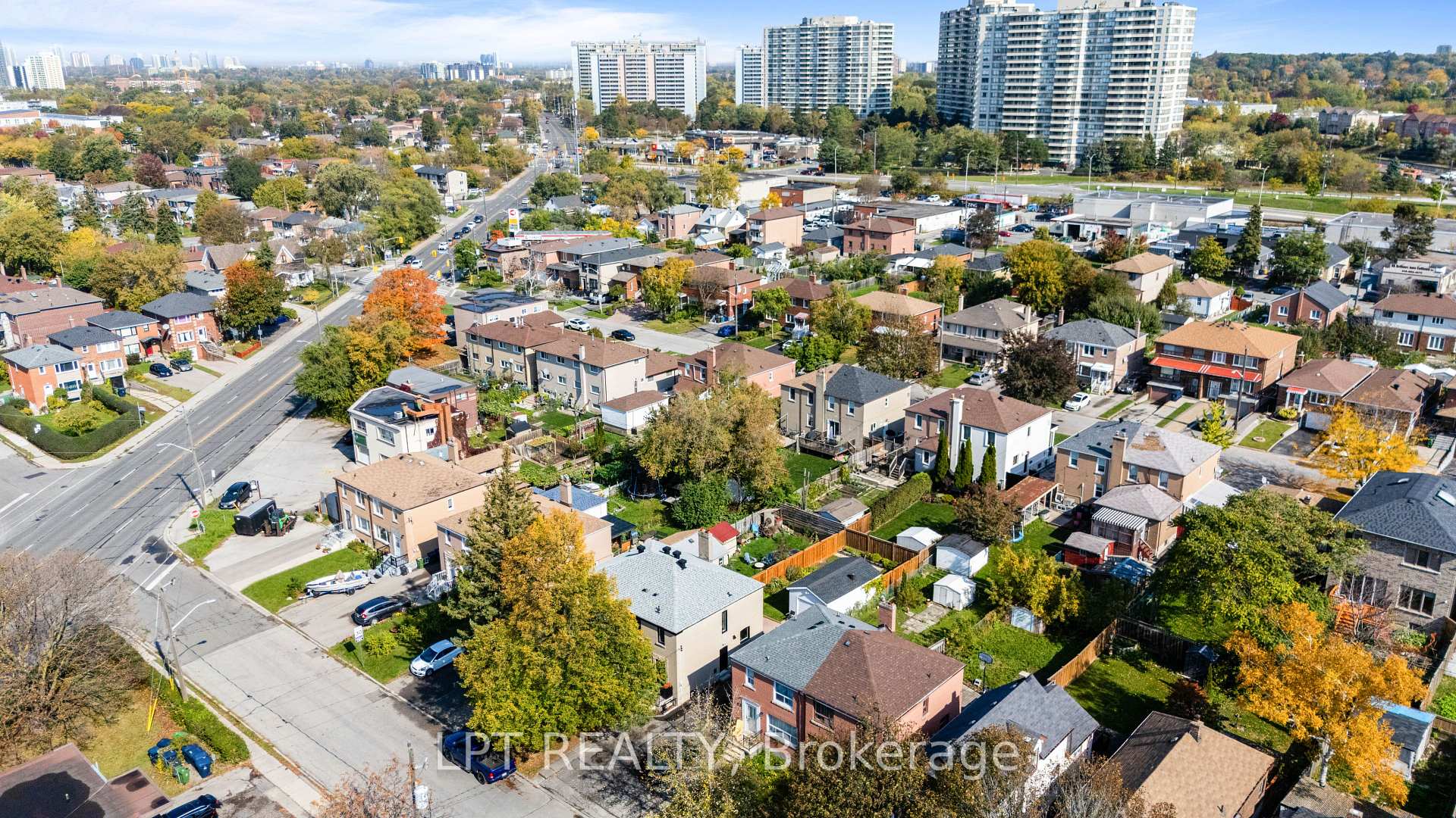 Photo 42 of 55 Laurel Avenue, Scarborough, Kennedy Park — HOMEH