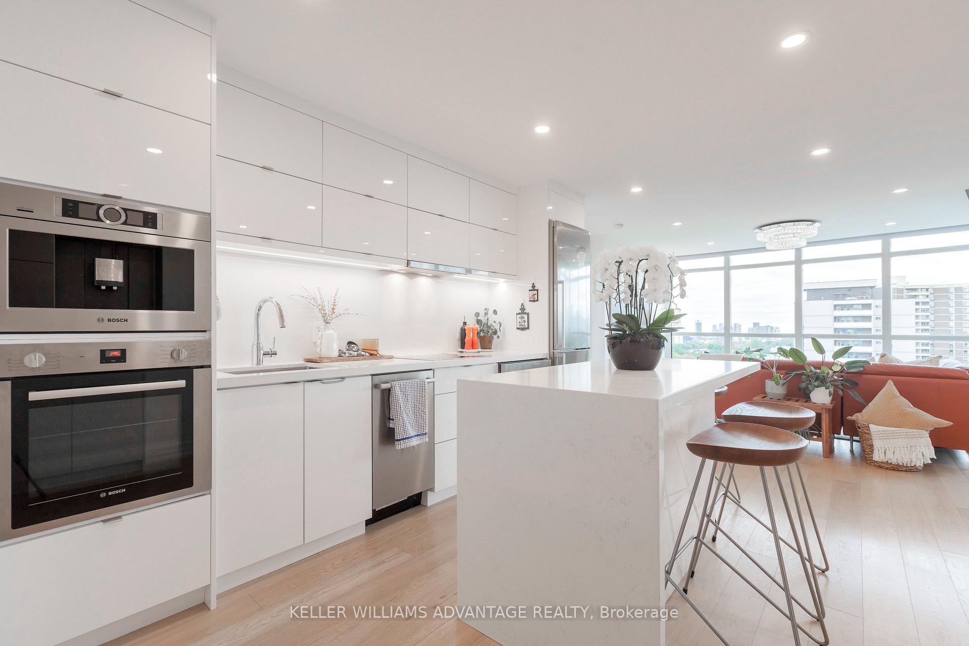 Photo 5 of Unit 1802, 1048 Broadview Avenue, Toronto, Broadview North — HOMEH