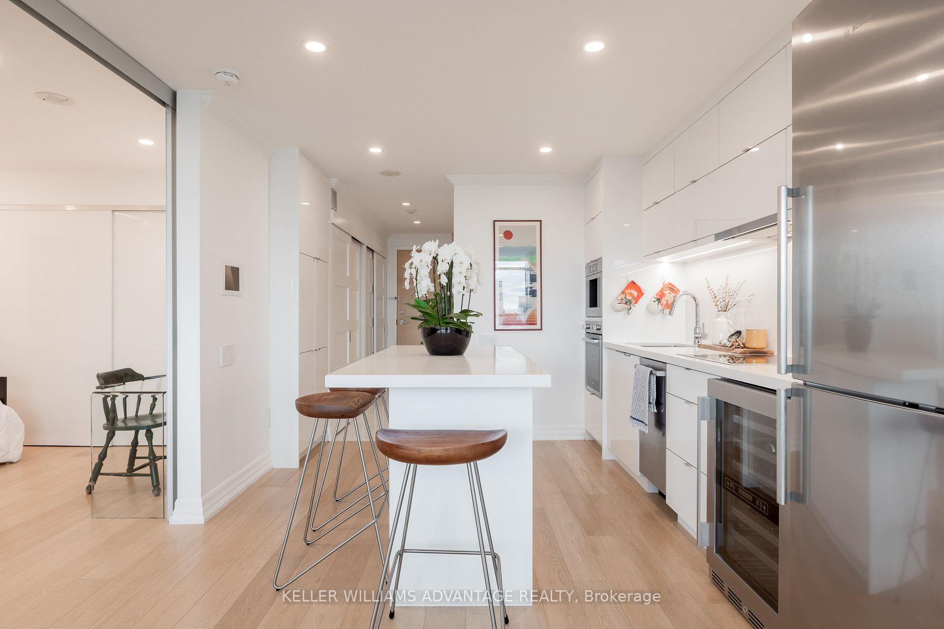 Photo 10 of Unit 1802, 1048 Broadview Avenue, Toronto, Broadview North — HOMEH