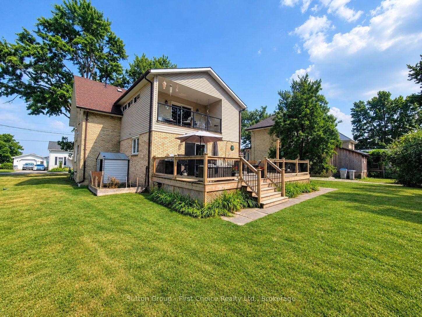 Photo 4 of 30 King Street N, South Huron, Stephen — HOMEH