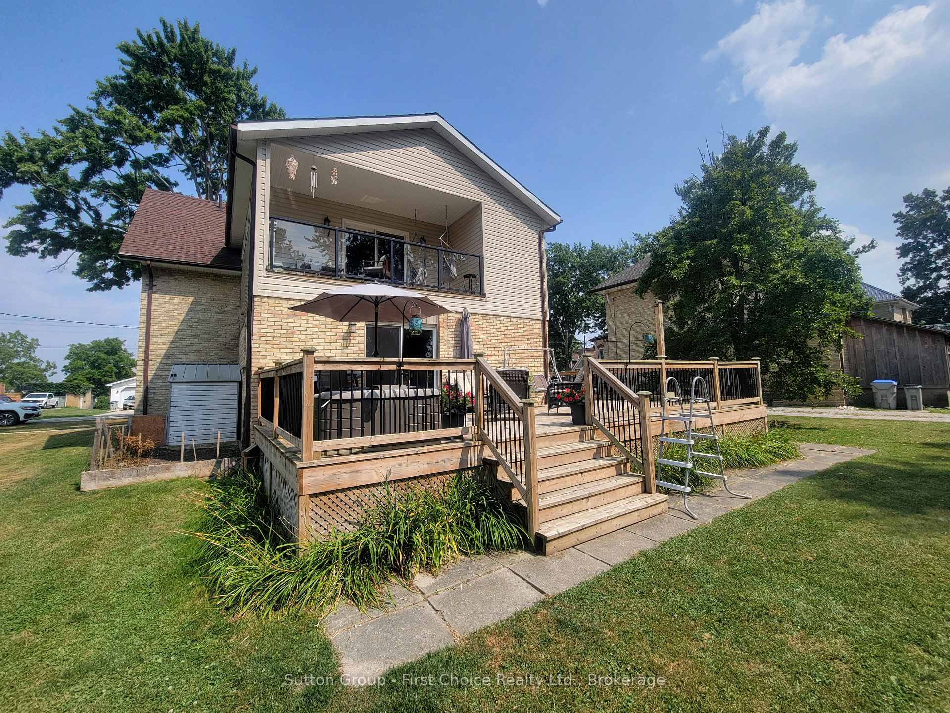 Photo 5 of 30 King Street N, South Huron, Stephen — HOMEH
