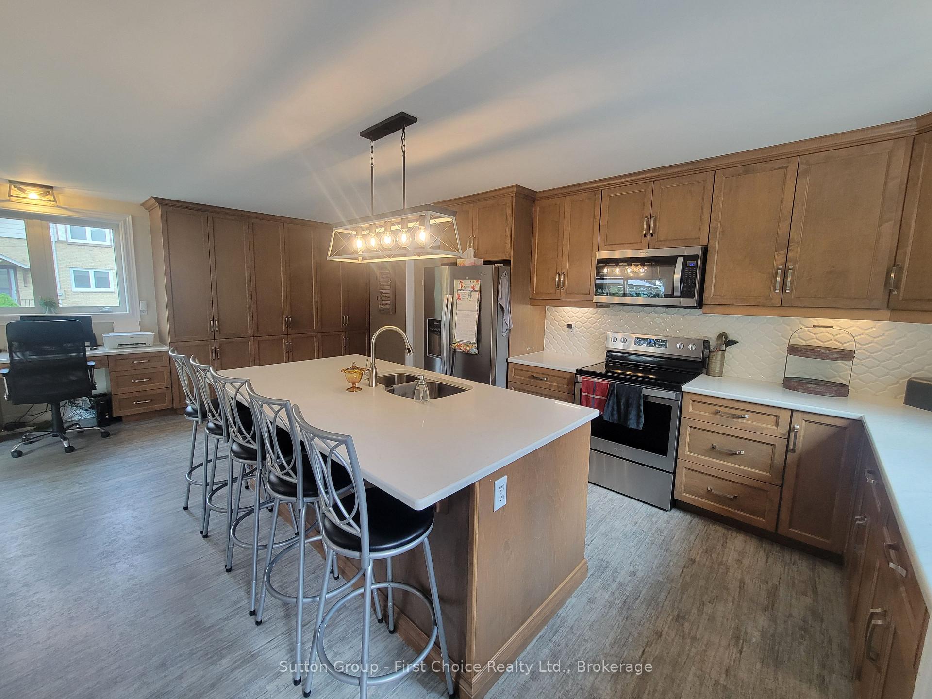 Photo 14 of 30 King Street N, South Huron, Stephen — HOMEH
