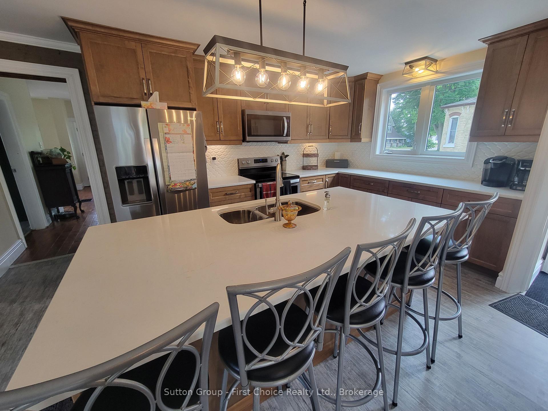 Photo 17 of 30 King Street N, South Huron, Stephen — HOMEH