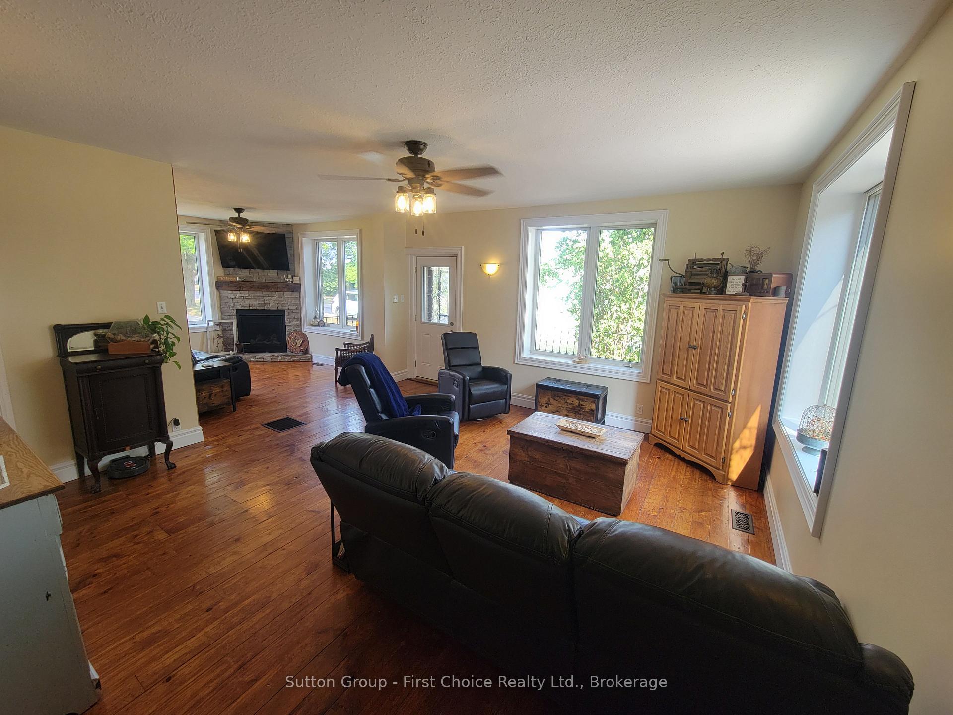 Photo 20 of 30 King Street N, South Huron, Stephen — HOMEH