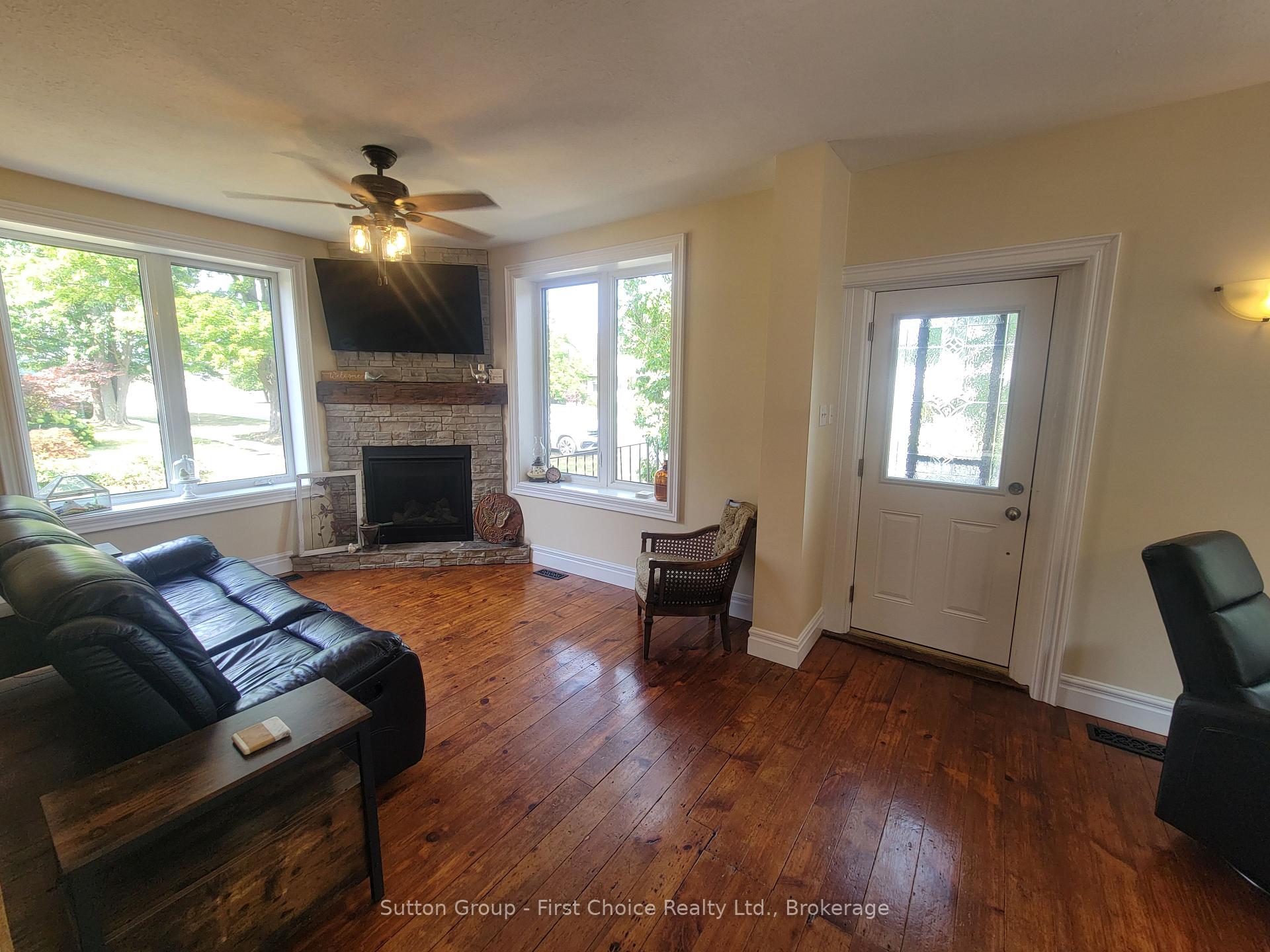 Photo 21 of 30 King Street N, South Huron, Stephen — HOMEH