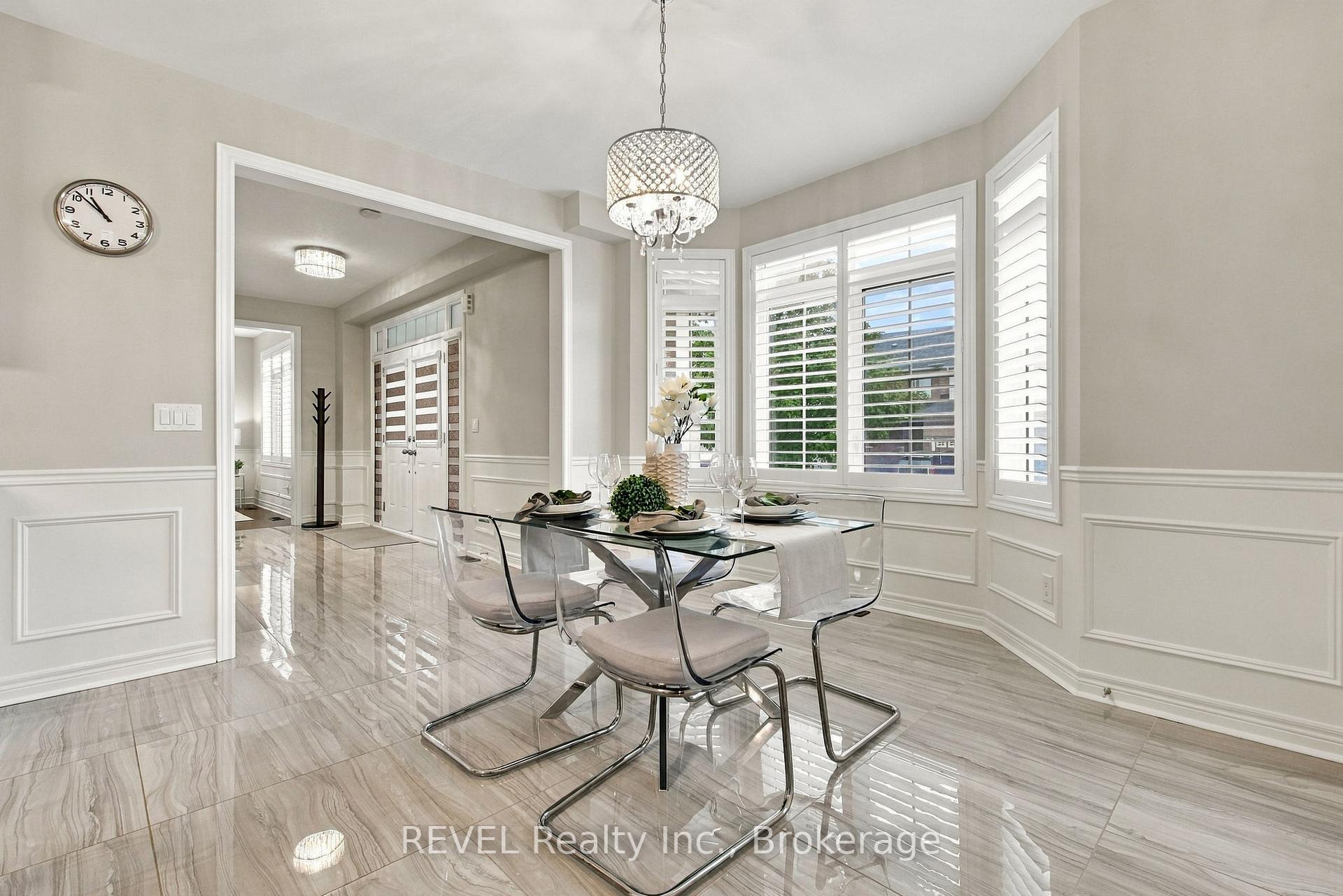 Photo 9 of 127 Cathedral Drive, Whitby, Rolling Acres — HOMEH