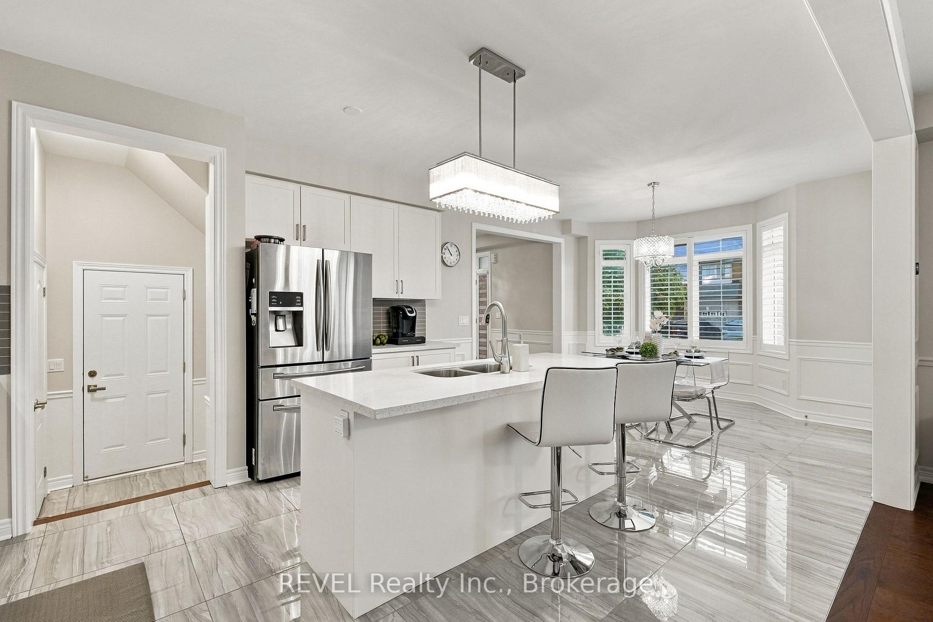 Photo 14 of 127 Cathedral Drive, Whitby, Rolling Acres — HOMEH