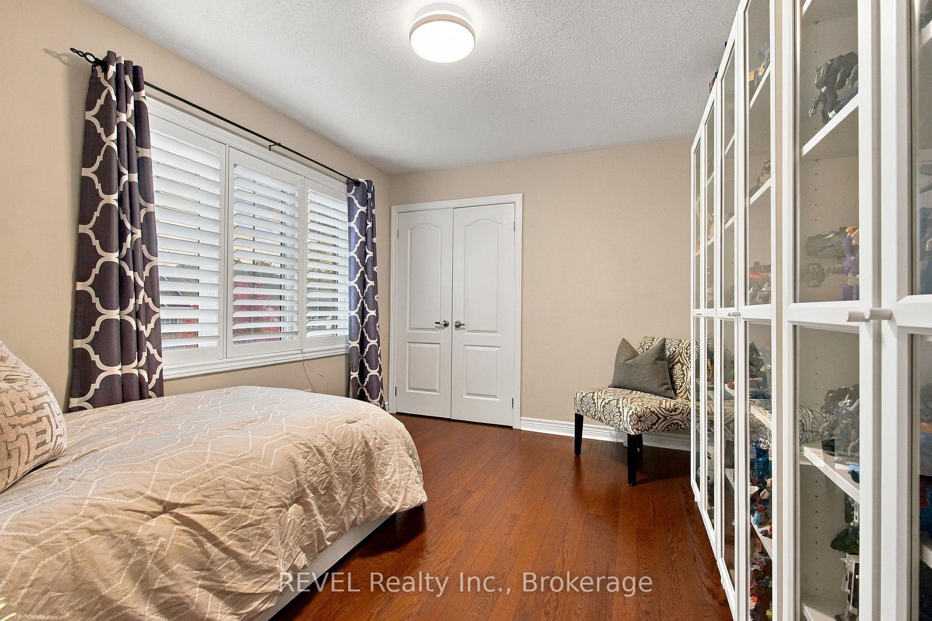 Photo 19 of 127 Cathedral Drive, Whitby, Rolling Acres — HOMEH