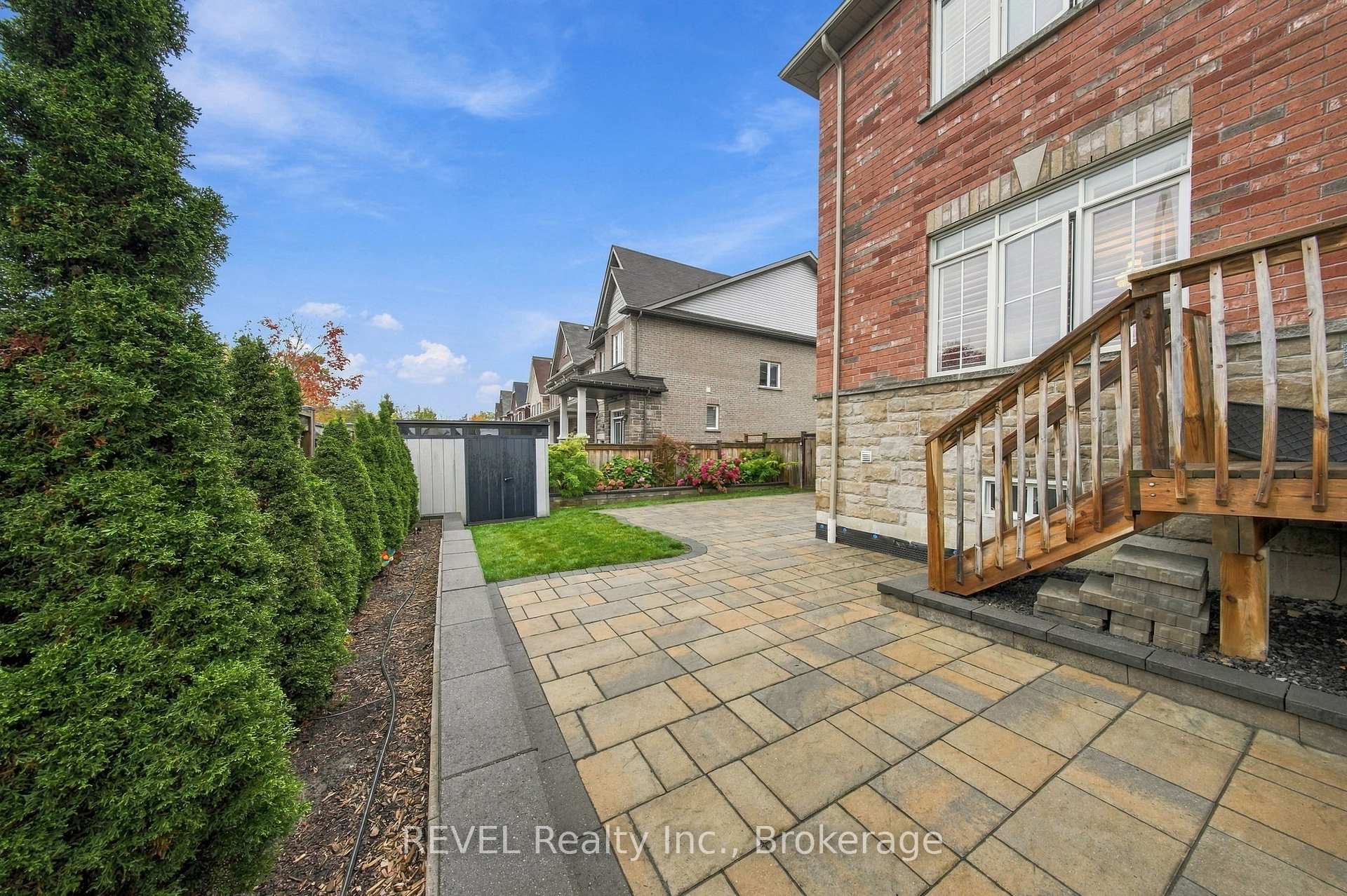 Photo 43 of 127 Cathedral Drive, Whitby, Rolling Acres — HOMEH