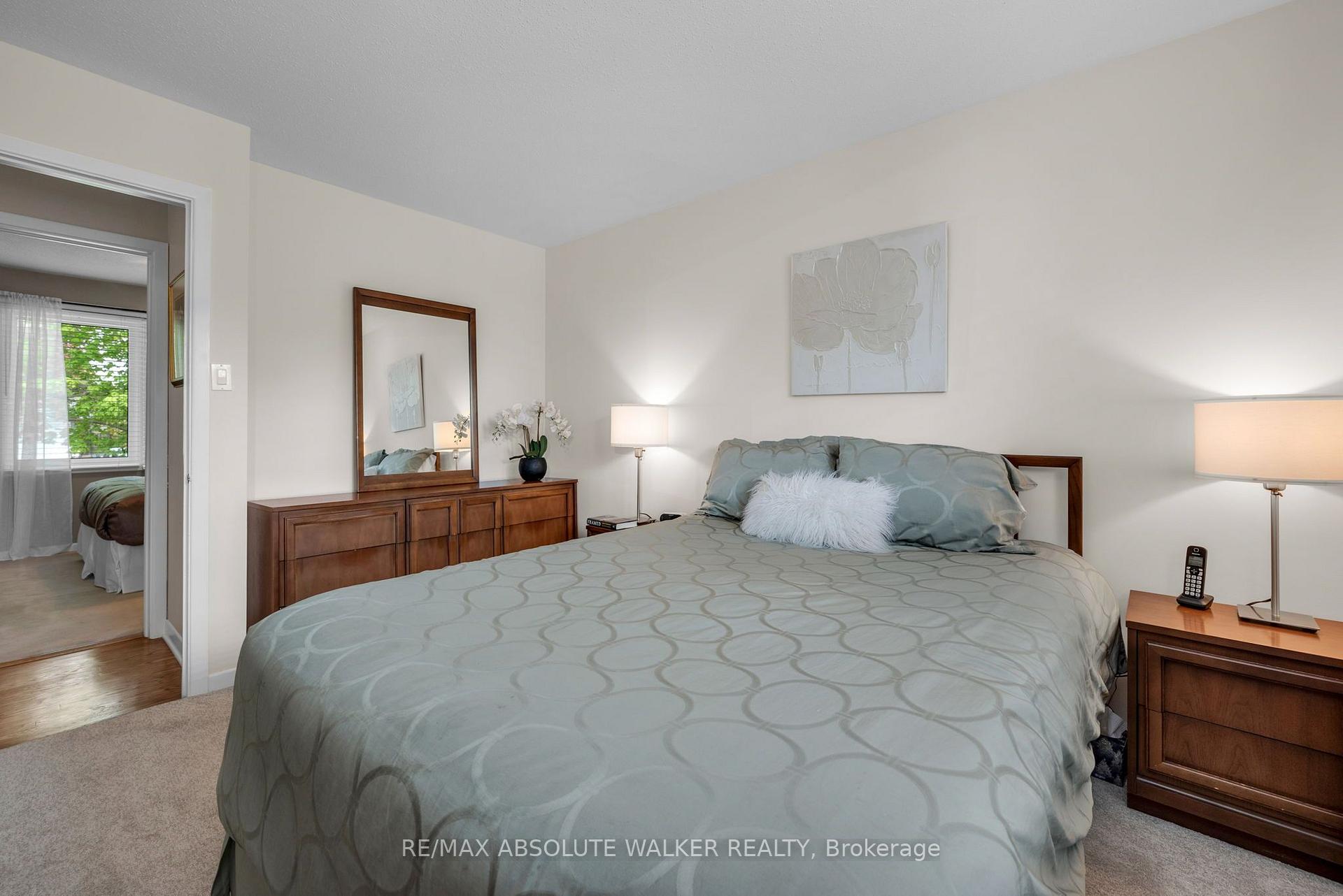 Photo 29 of 5 West Herrington Court, Ottawa, Crystal Beach — HOMEH