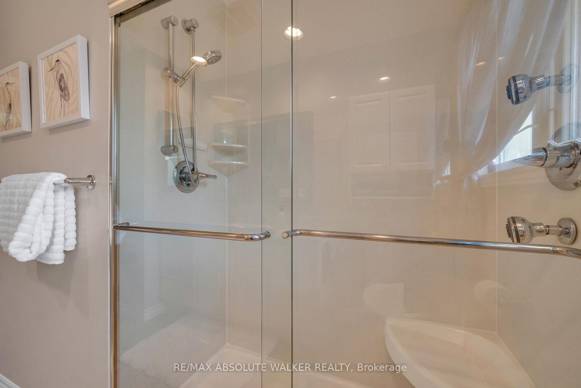 Photo 31 of 5 West Herrington Court, Ottawa, Crystal Beach — HOMEH