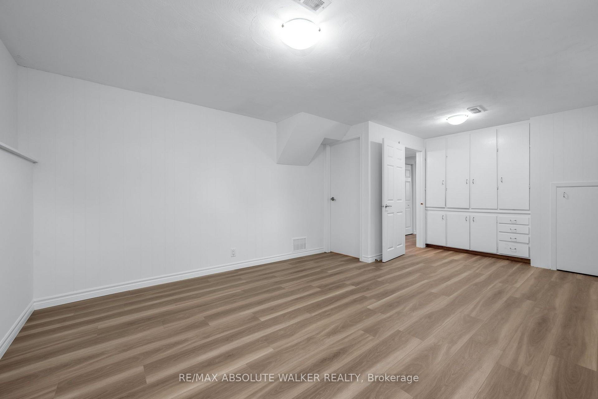 Photo 37 of 5 West Herrington Court, Ottawa, Crystal Beach — HOMEH