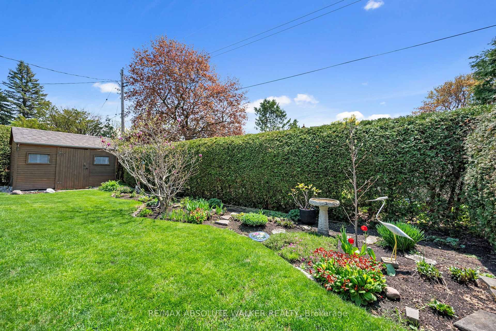 Photo 45 of 5 West Herrington Court, Ottawa, Crystal Beach — HOMEH