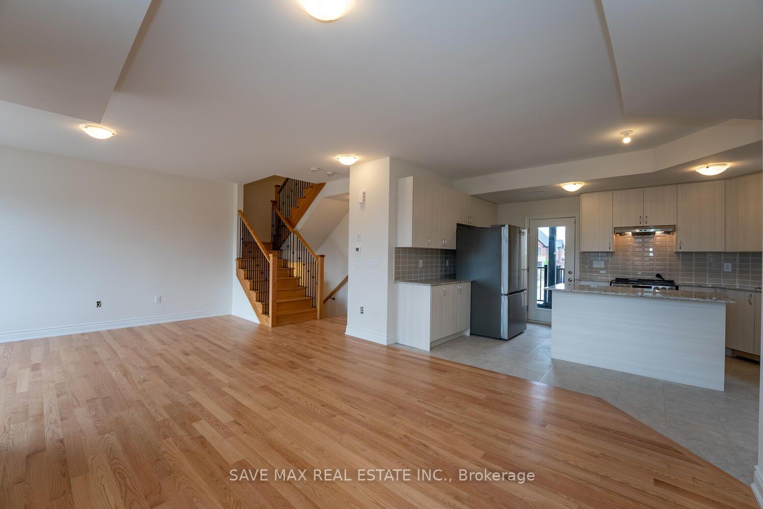Photo 14 of Unit 2, 3299 Sixth Line, Oakville, Glenorchy — HOMEH