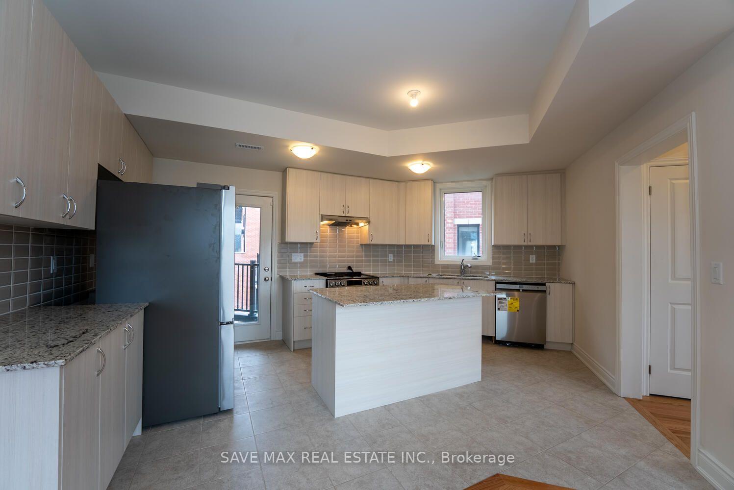 Photo 16 of Unit 2, 3299 Sixth Line, Oakville, Glenorchy — HOMEH