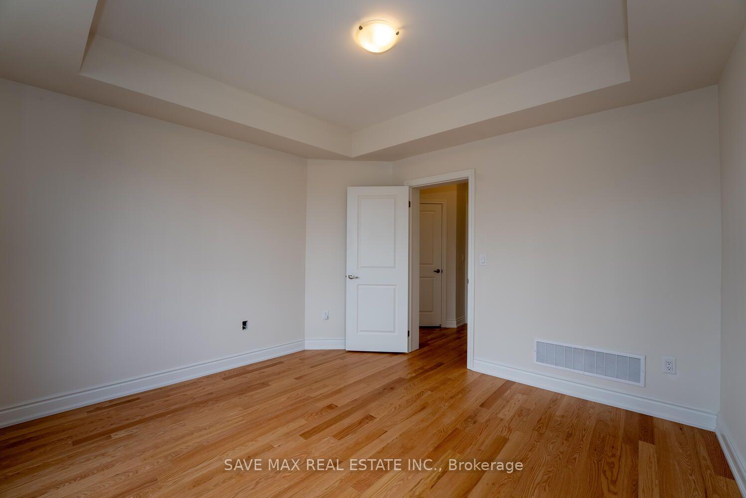 Photo 22 of Unit 2, 3299 Sixth Line, Oakville, Glenorchy — HOMEH