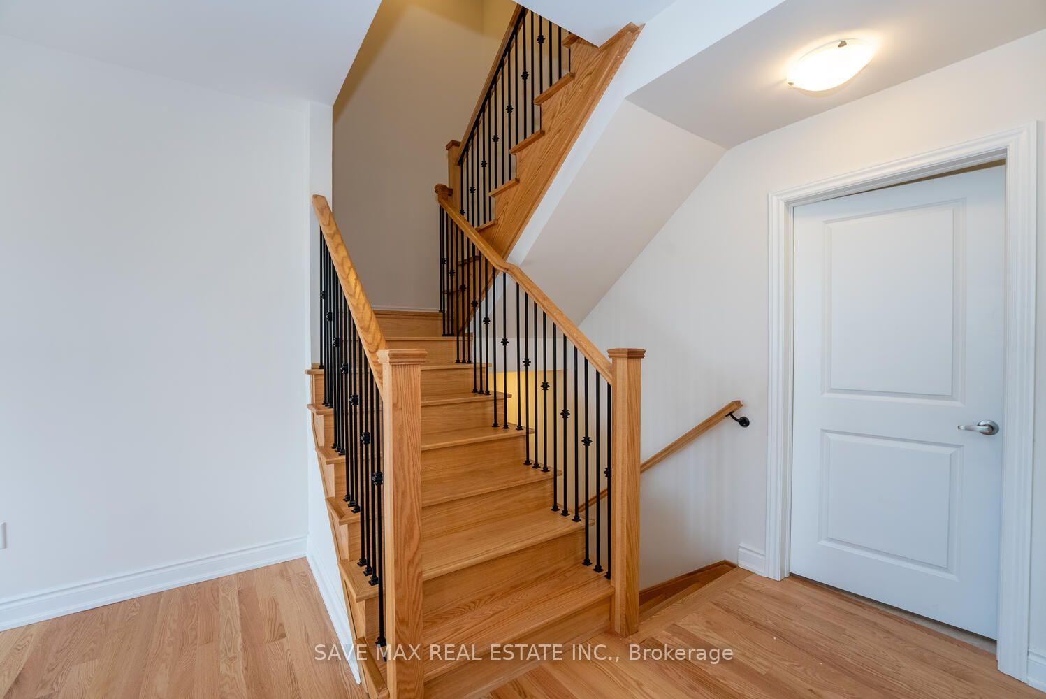 Photo 29 of Unit 2, 3299 Sixth Line, Oakville, Glenorchy — HOMEH