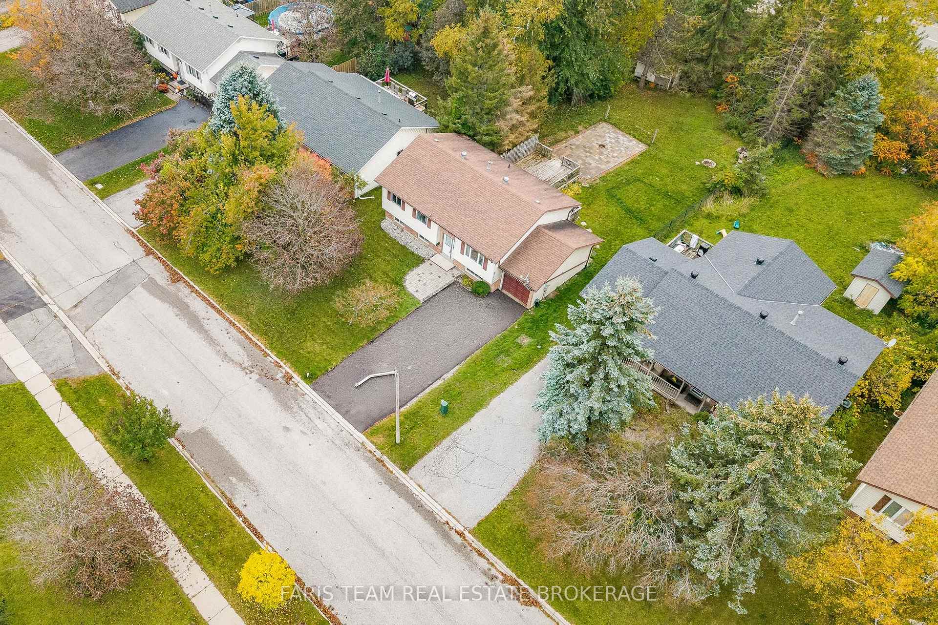 Photo 2 of 42 Dancy Drive, Orillia — HOMEH