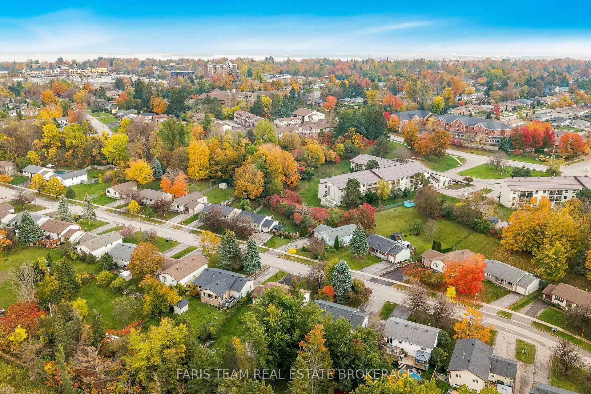 Photo 26 of 42 Dancy Drive, Orillia — HOMEH