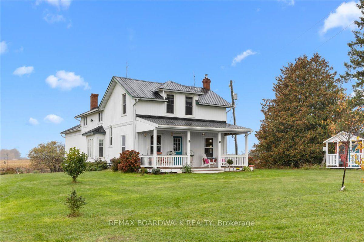 Photo of 839 Blakeney Road