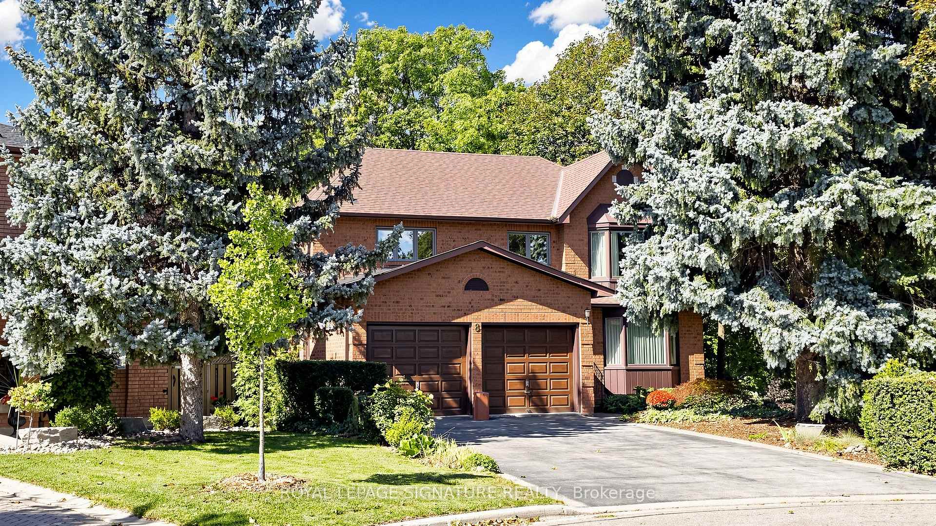 Photo 1 of 8 Royal Garden Boulevard, Vaughan, East Woodbridge — HOMEH