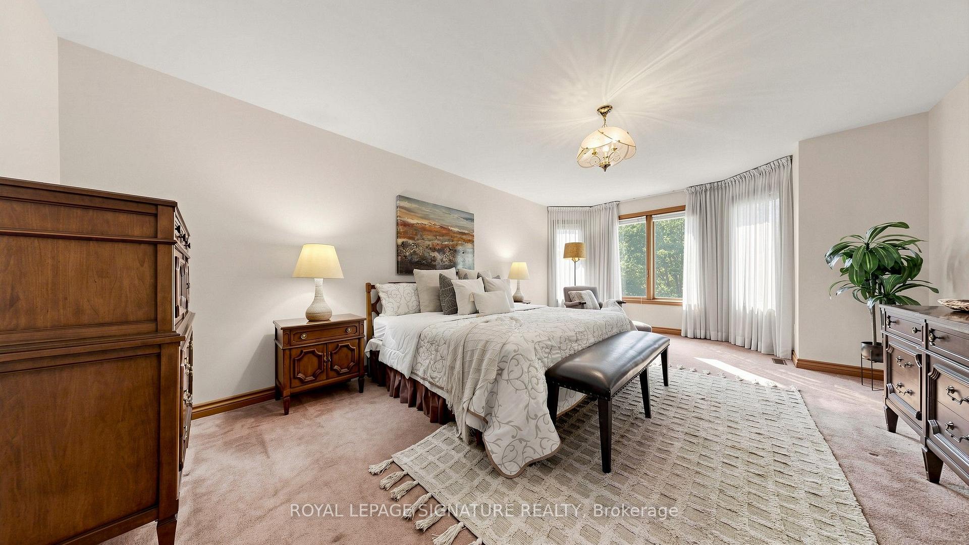 Photo 20 of 8 Royal Garden Boulevard, Vaughan, East Woodbridge — HOMEH