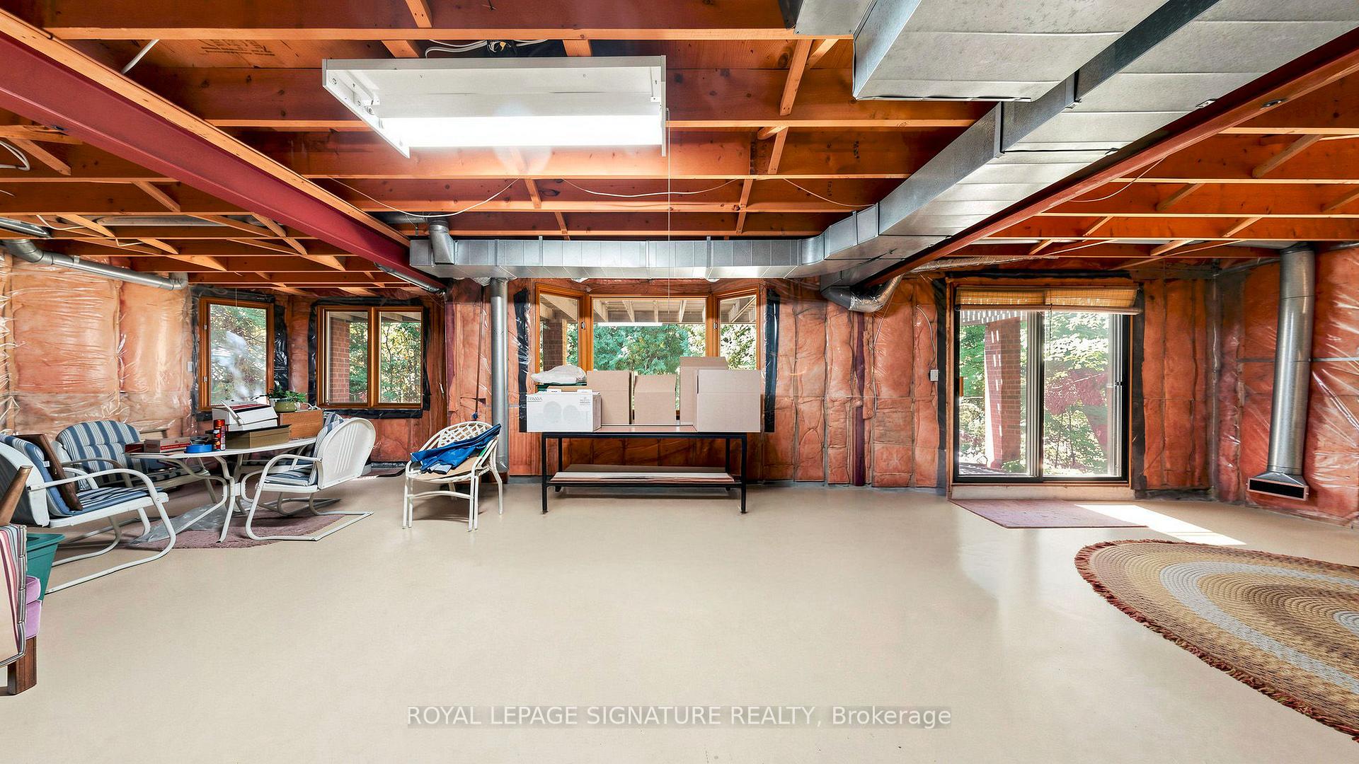 Photo 37 of 8 Royal Garden Boulevard, Vaughan, East Woodbridge — HOMEH