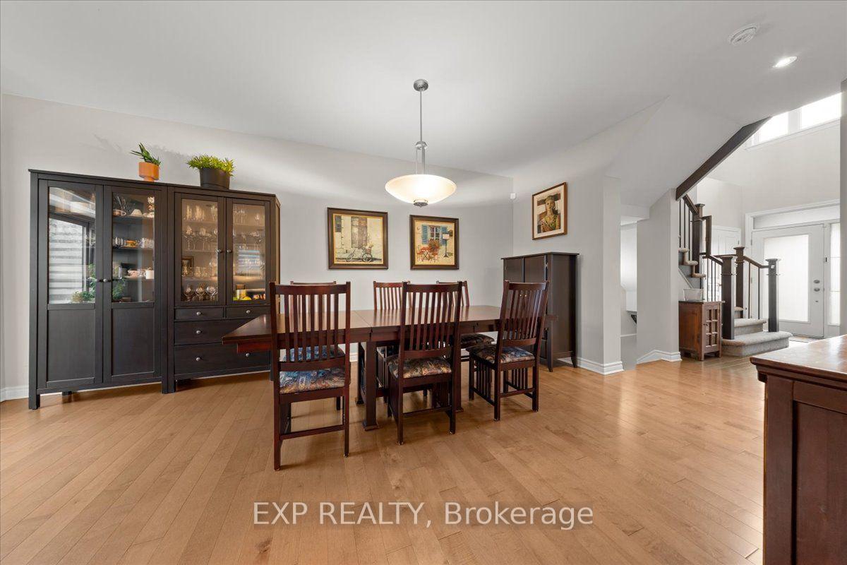 Photo 5 of 328 Serenade Crescent, Ottawa, Riverside South/Gloucester Glen — HOMEH