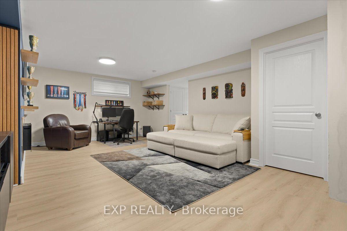 Photo 19 of 328 Serenade Crescent, Ottawa, Riverside South/Gloucester Glen — HOMEH