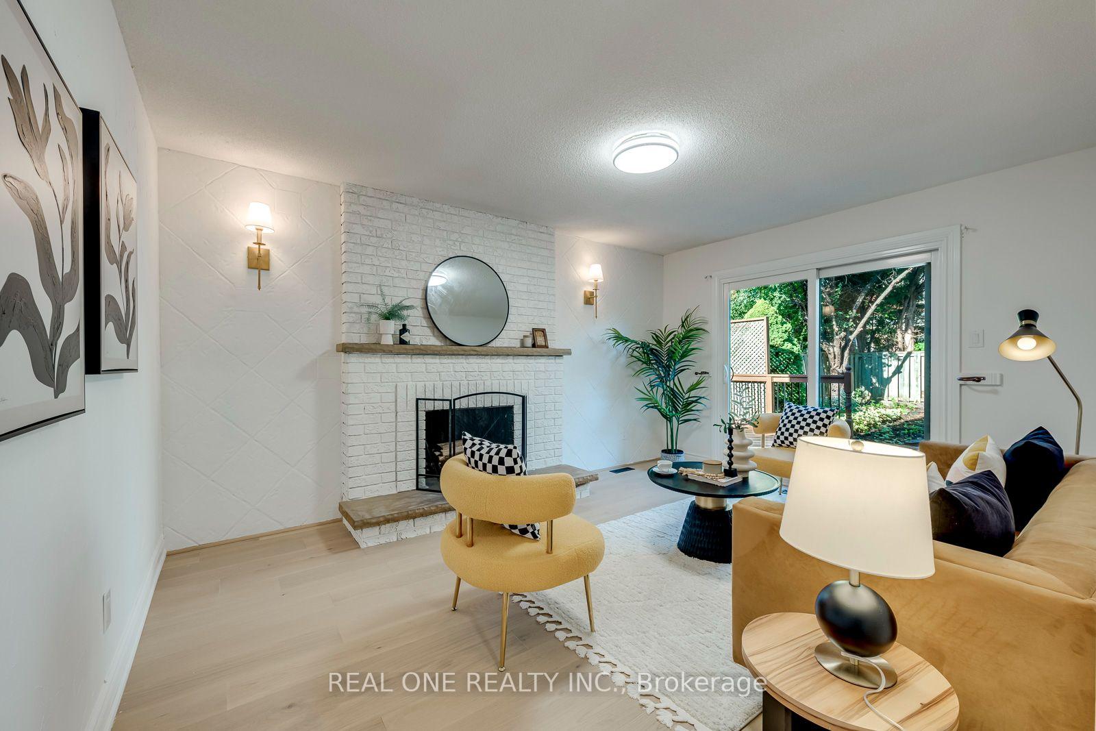 Photo 15 of 403 Parkridge Crescent, Oakville, Glen Abbey — HOMEH