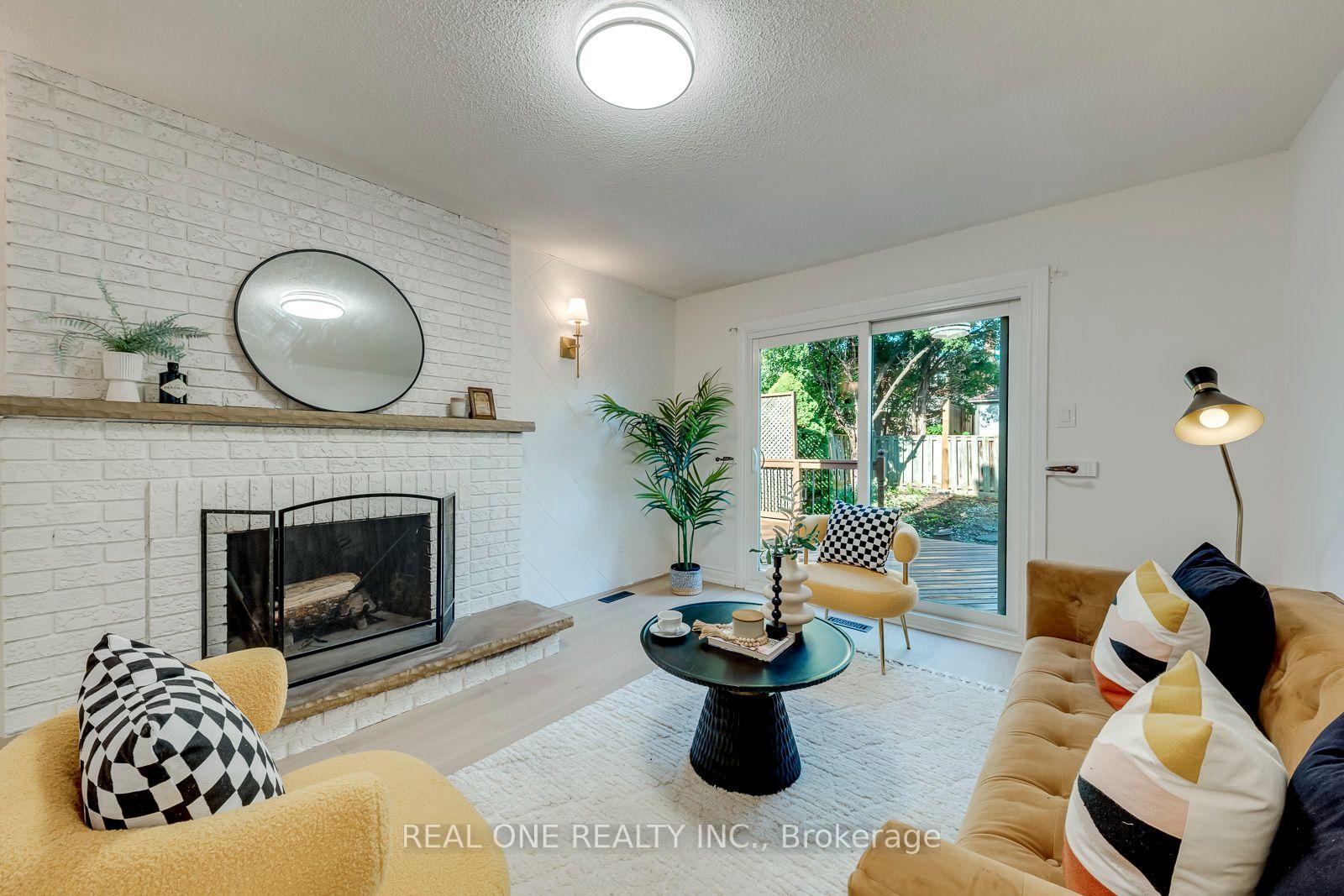 Photo 17 of 403 Parkridge Crescent, Oakville, Glen Abbey — HOMEH