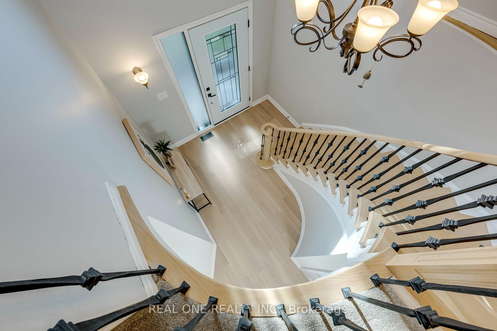Photo 28 of 403 Parkridge Crescent, Oakville, Glen Abbey — HOMEH
