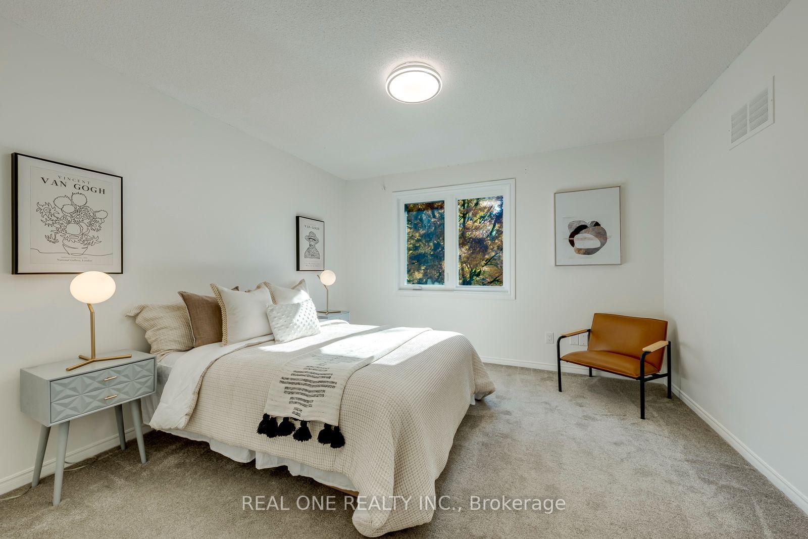 Photo 36 of 403 Parkridge Crescent, Oakville, Glen Abbey — HOMEH