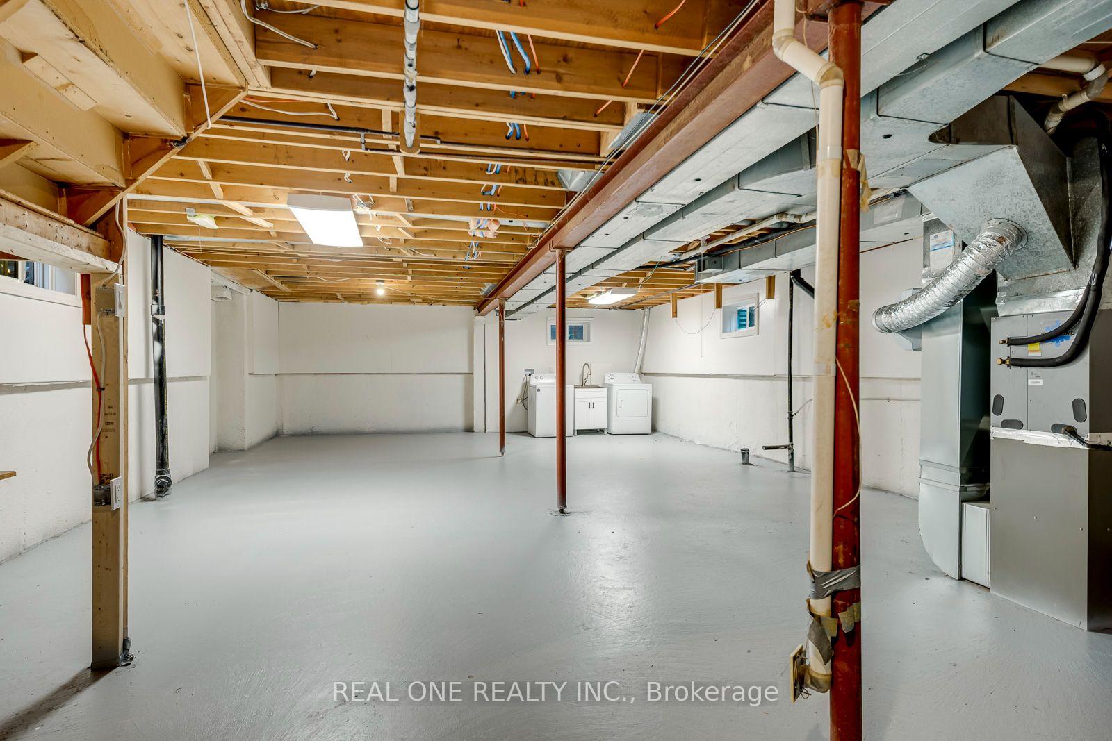 Photo 41 of 403 Parkridge Crescent, Oakville, Glen Abbey — HOMEH