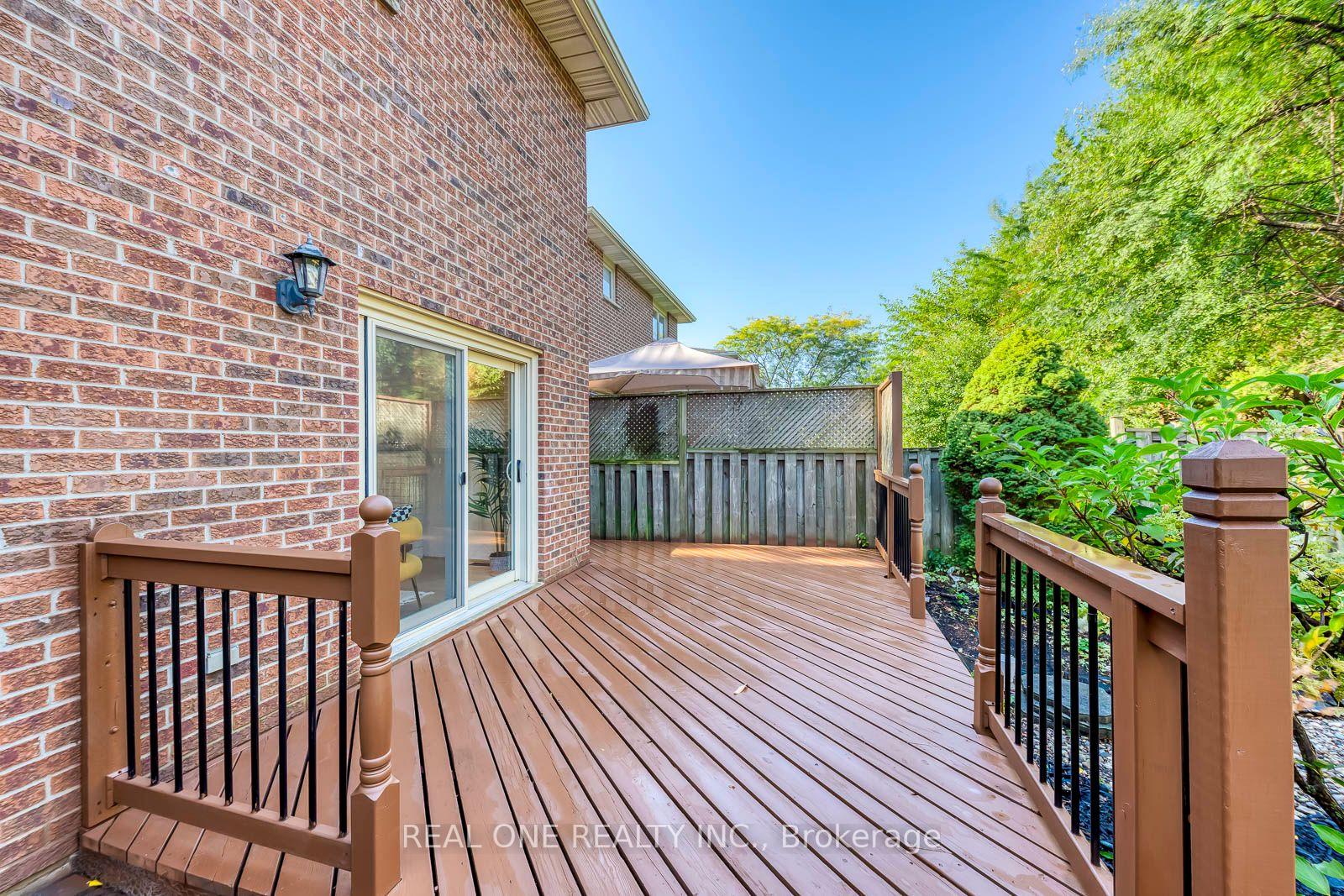 Photo 46 of 403 Parkridge Crescent, Oakville, Glen Abbey — HOMEH