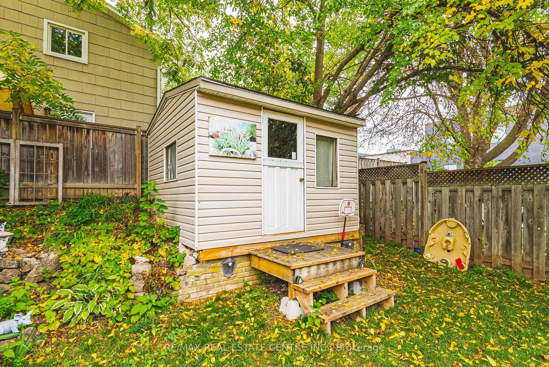 Photo 28 of 336 Morgan Avenue, Kitchener, Chicopee/Freeport — HOMEH