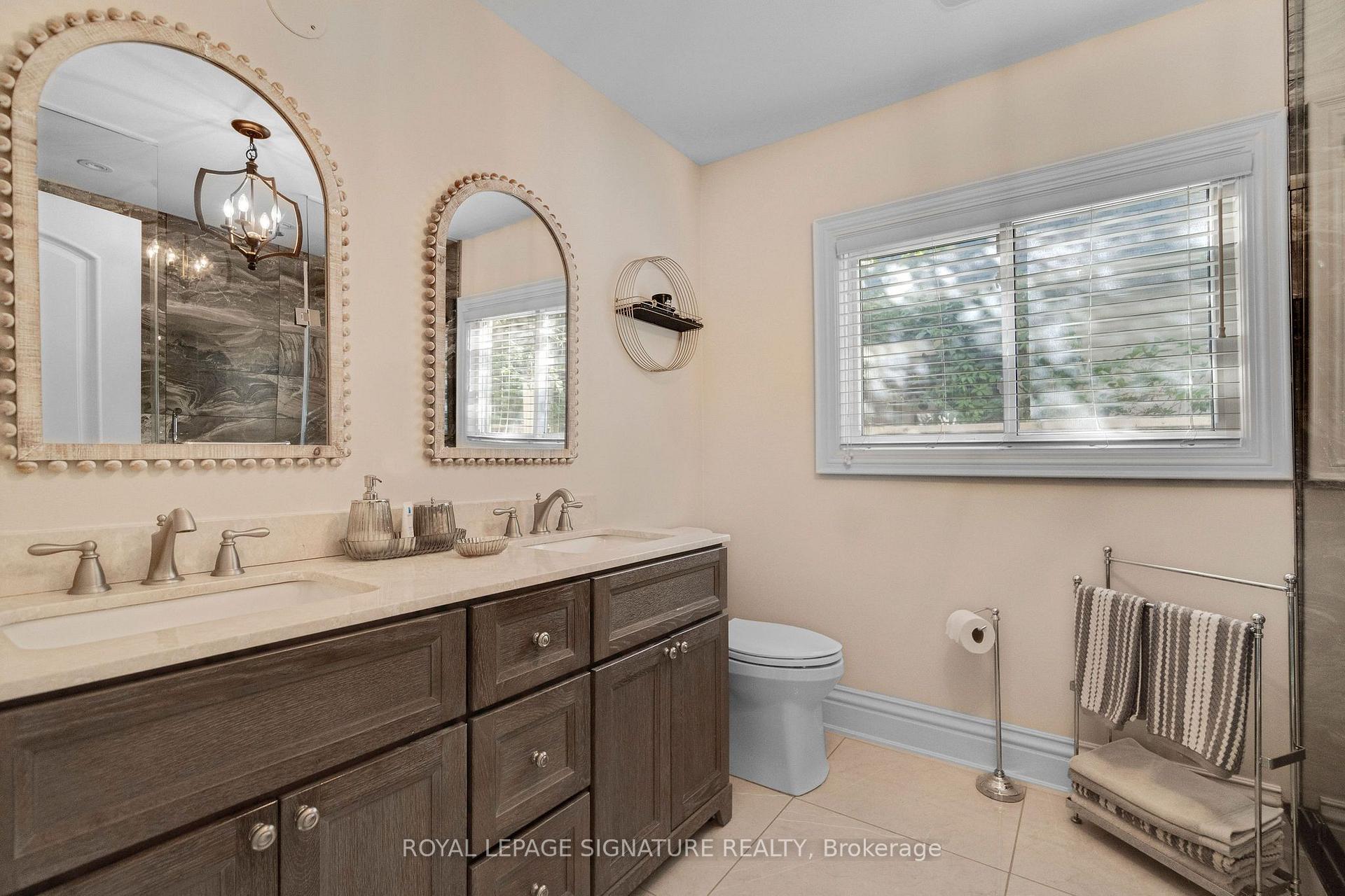 Photo 19 of 1480 Clarkson Road, Mississauga, Clarkson — HOMEH