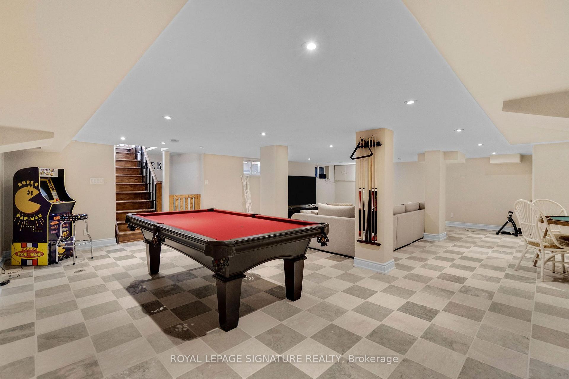 Photo 34 of 1480 Clarkson Road, Mississauga, Clarkson — HOMEH