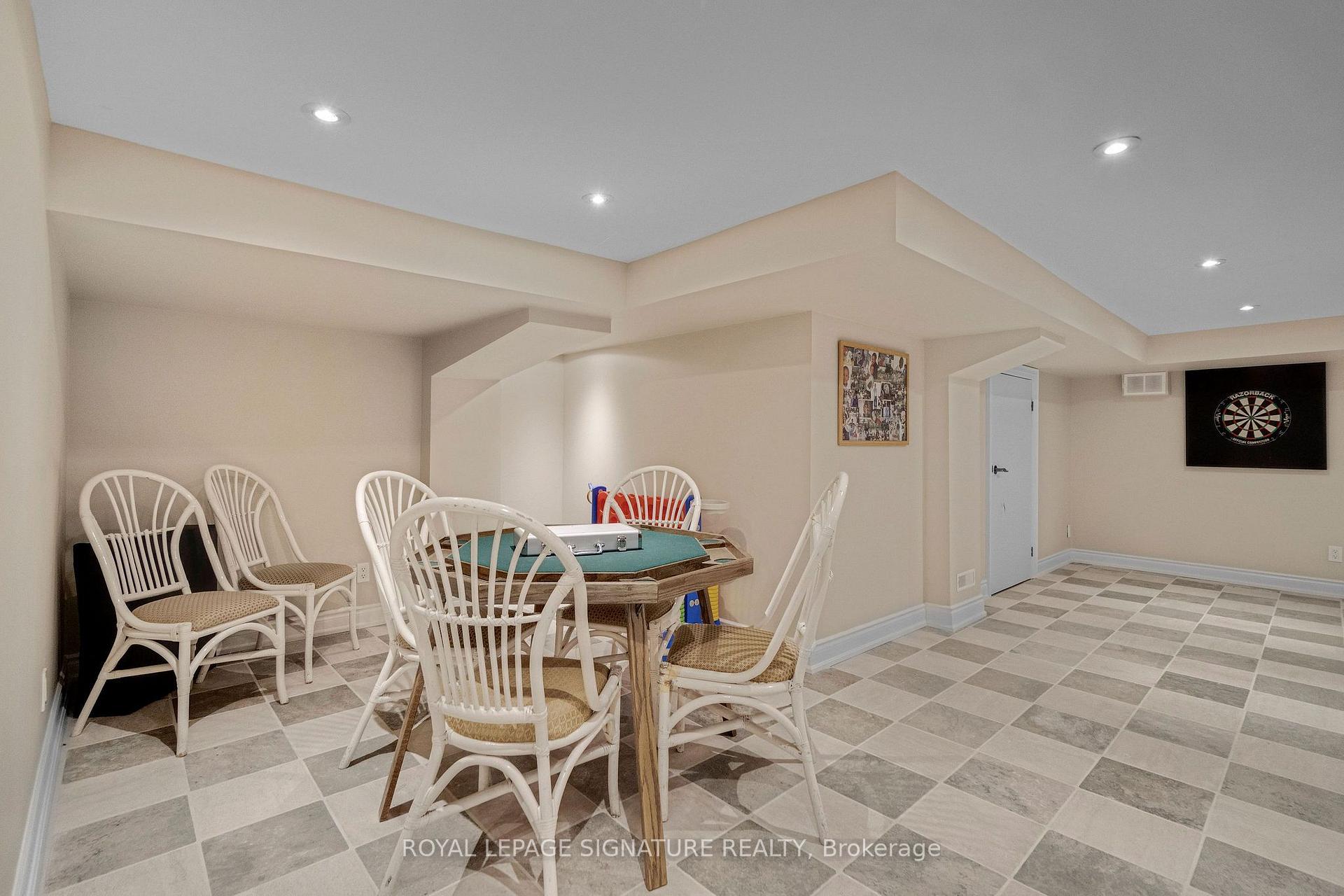 Photo 37 of 1480 Clarkson Road, Mississauga, Clarkson — HOMEH