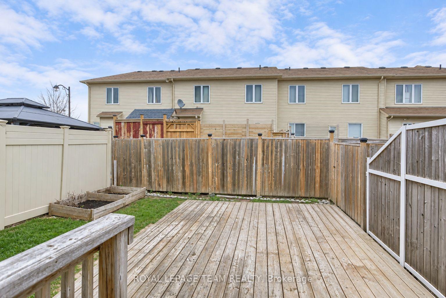 Photo 16 of 125 Dunforest Terrace, Ottawa, Barrhaven - Strandherd — HOMEH