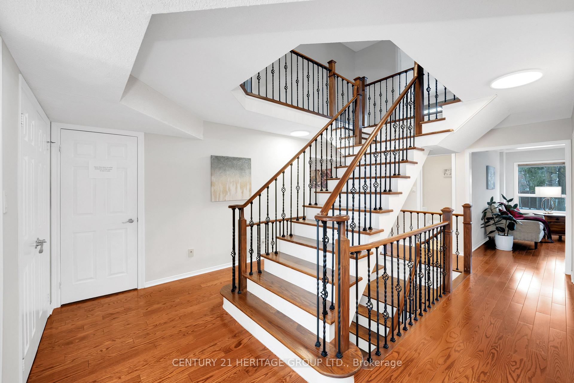Photo 4 of 514 Keith Avenue, Newmarket, Glenway Estates — HOMEH
