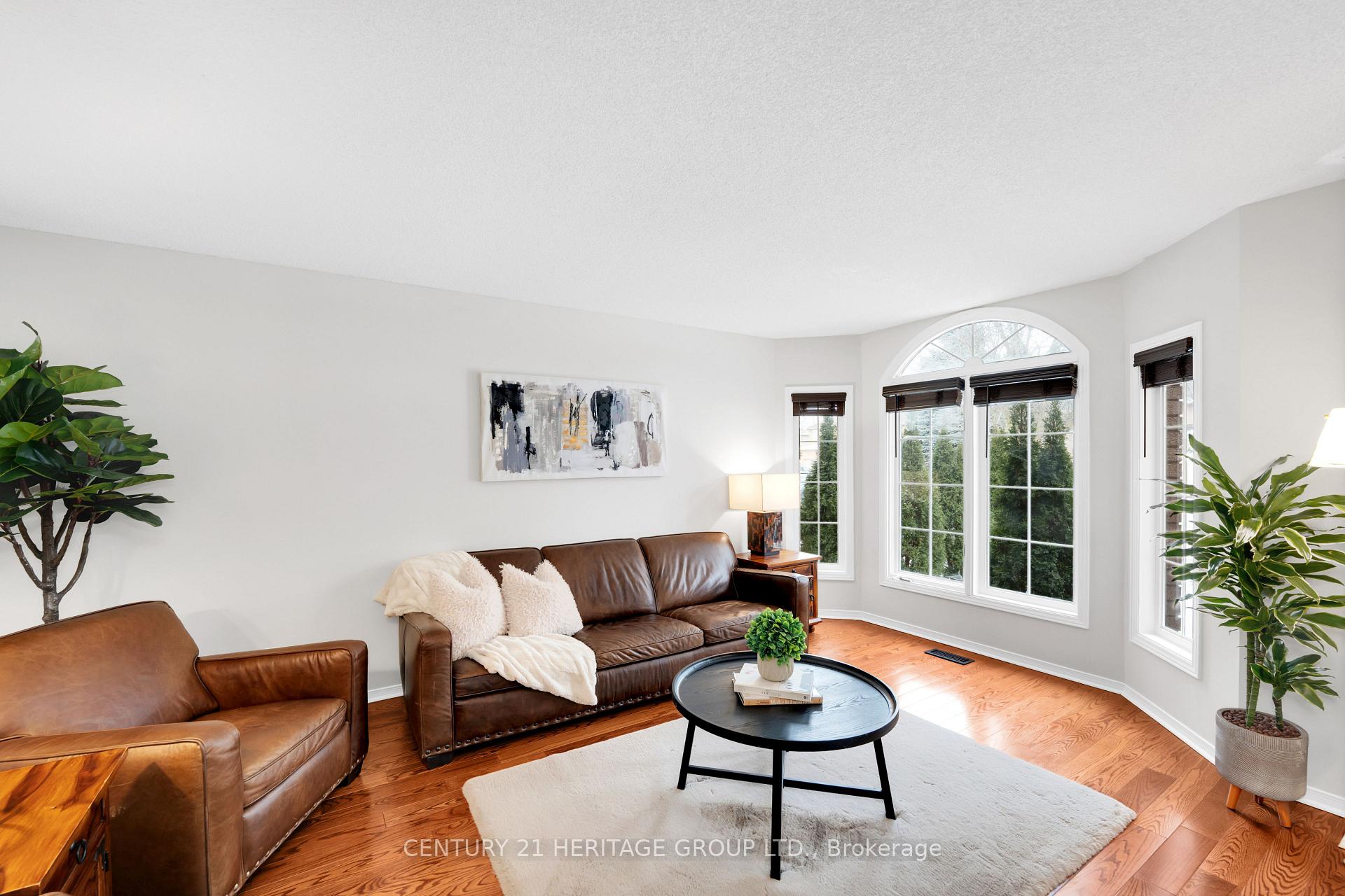 Photo 7 of 514 Keith Avenue, Newmarket, Glenway Estates — HOMEH
