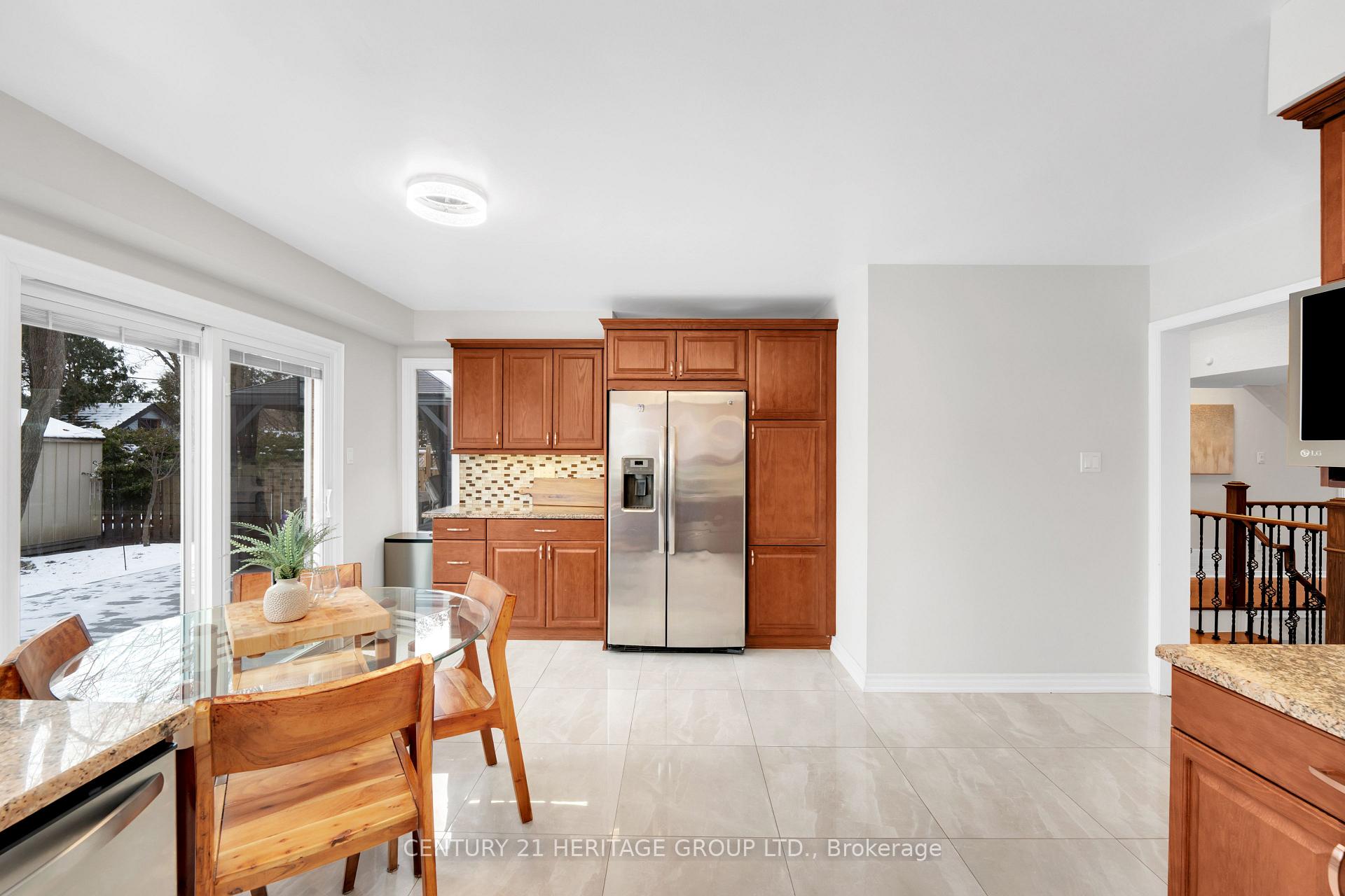Photo 13 of 514 Keith Avenue, Newmarket, Glenway Estates — HOMEH