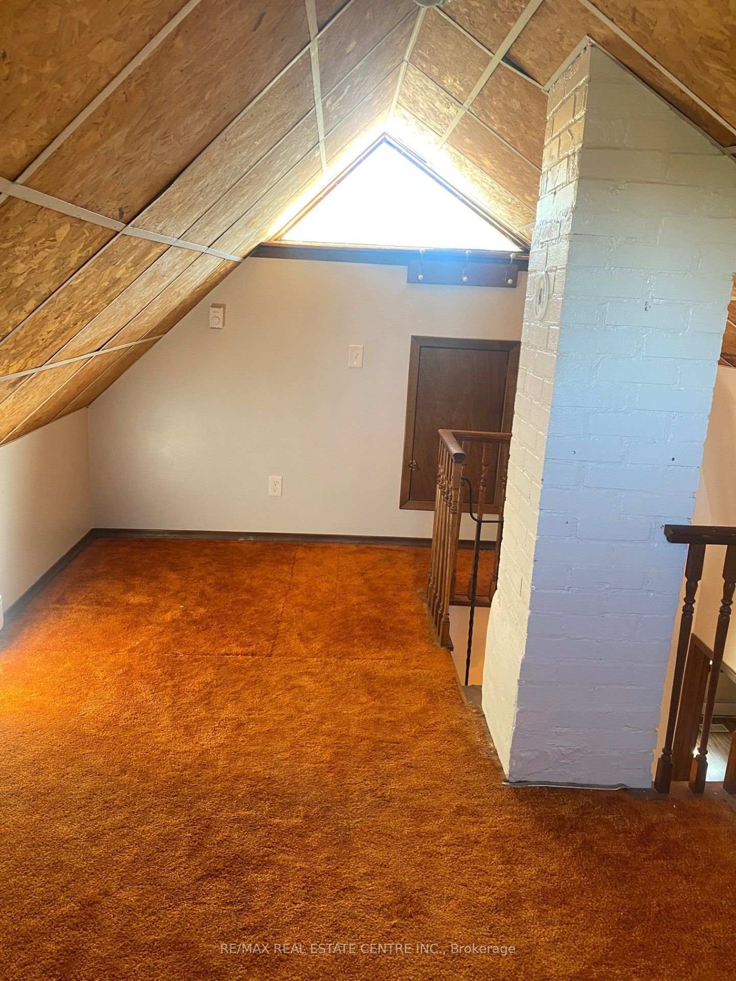 Photo 14 of 58 Fifth Avenue, Kitchener — HOMEH