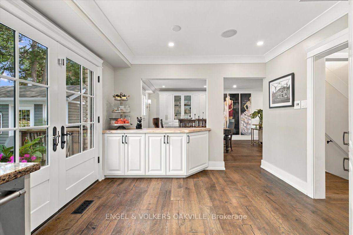 Photo 8 of 493 Wicklow Road, Burlington, Shoreacres — HOMEH