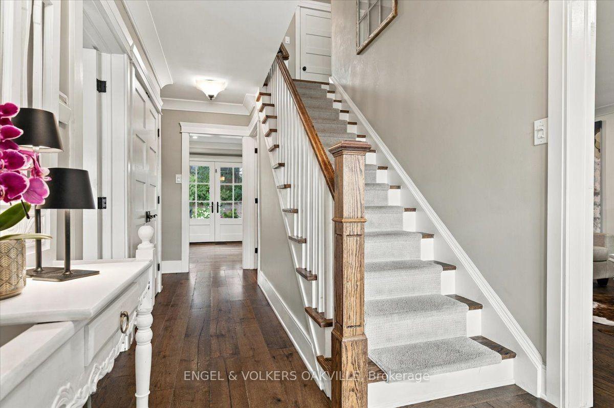 Photo 15 of 493 Wicklow Road, Burlington, Shoreacres — HOMEH