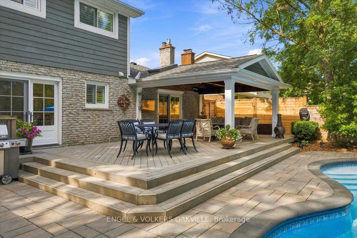 Photo 32 of 493 Wicklow Road, Burlington, Shoreacres — HOMEH