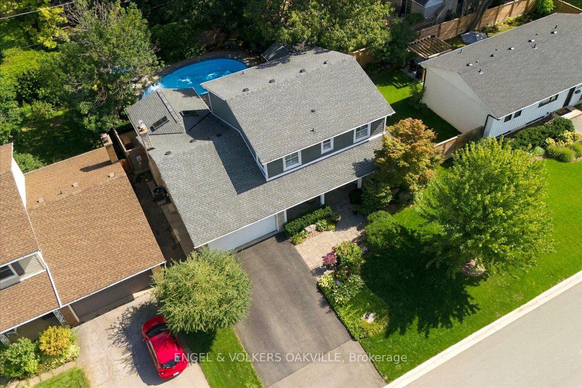 Photo 38 of 493 Wicklow Road, Burlington, Shoreacres — HOMEH