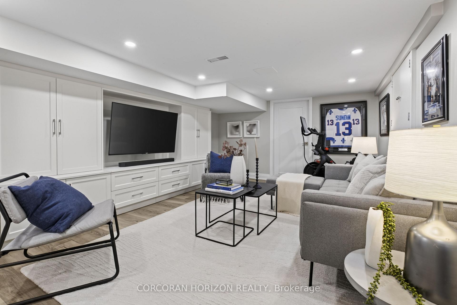 Photo 16 of 342 Hillsdale Avenue E, Toronto, Mount Pleasant East — HOMEH